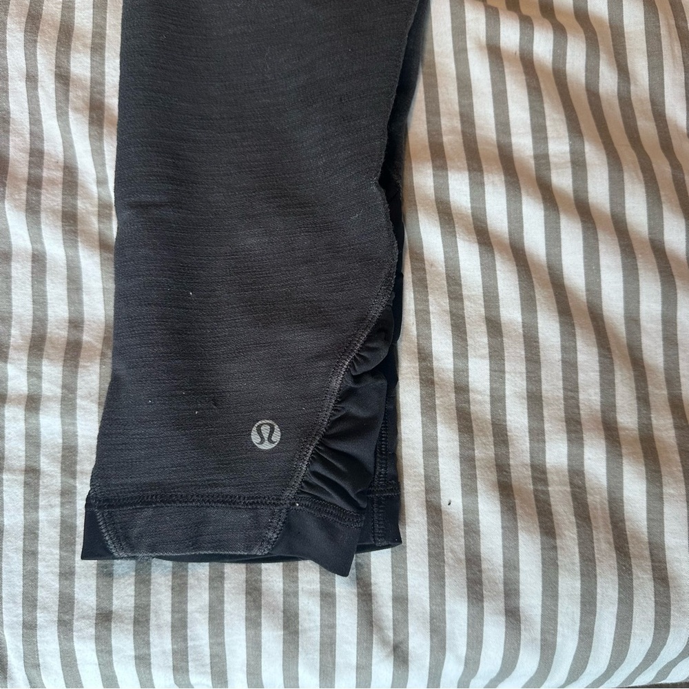 Lululemon capris - Picture 2 of 3